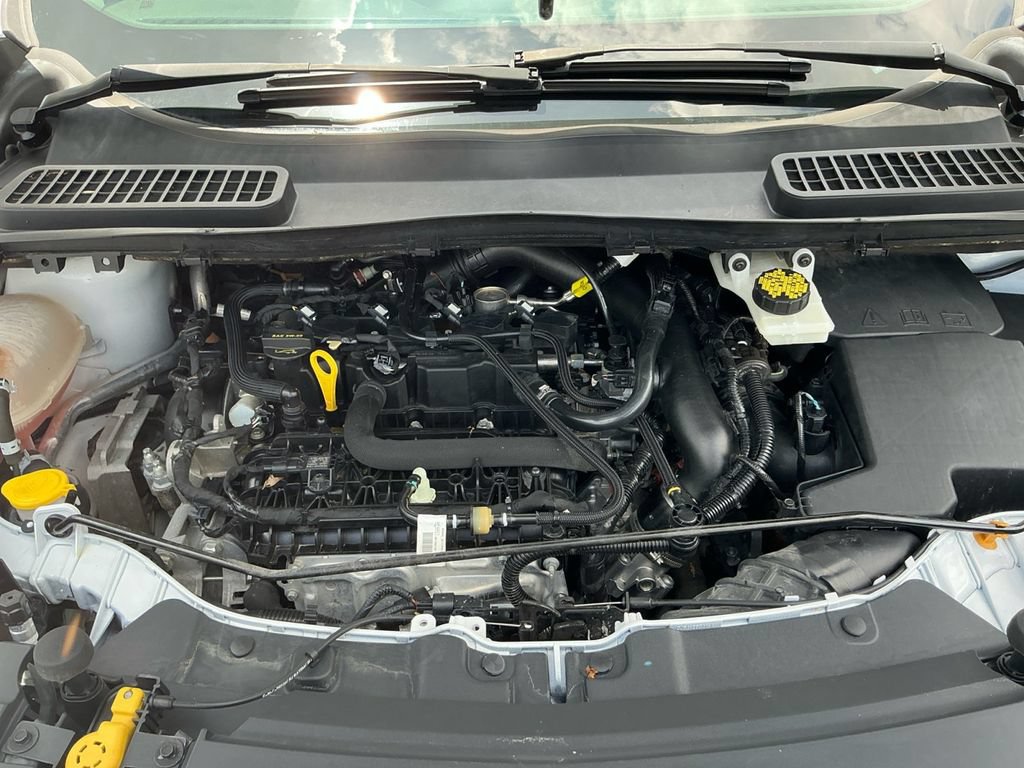 Certified 2019 Ford Escape SE FWD image 25