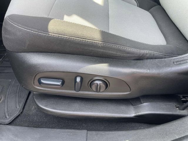 Used 2023 Chevrolet Blazer LT image 24