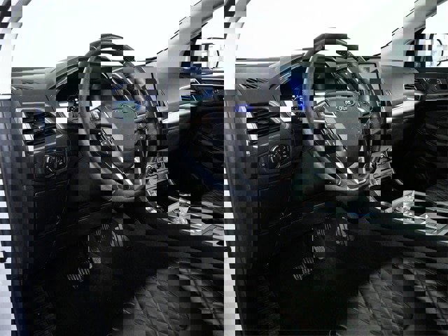 Certified 2023 Ford Edge Titanium w/ Class II Trailer Tow Package image 15