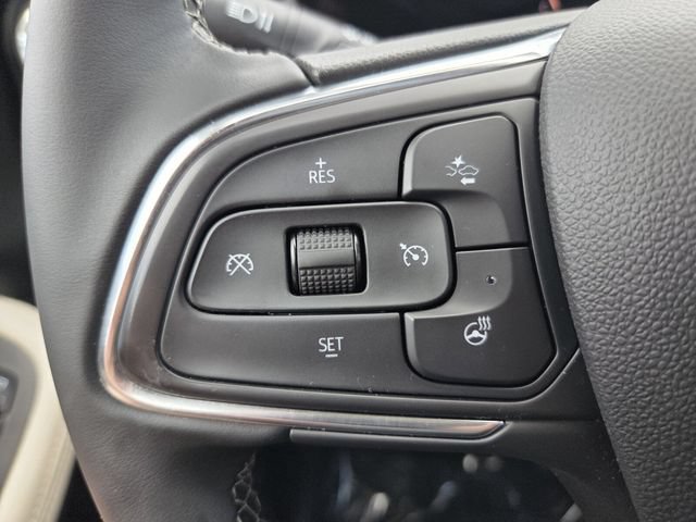Used 2025 Buick Encore GX Avenir w/ Avenir Technology Package FWD image 31