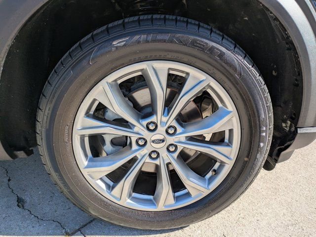 Certified 2020 Ford Explorer XLT w/ Equipment Group 202A image 10