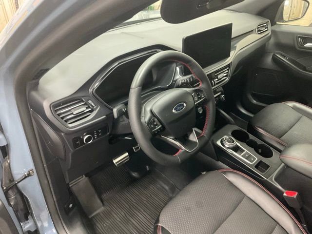 Certified 2023 Ford Escape ST-Line w/ Tech Pack #1 image 12