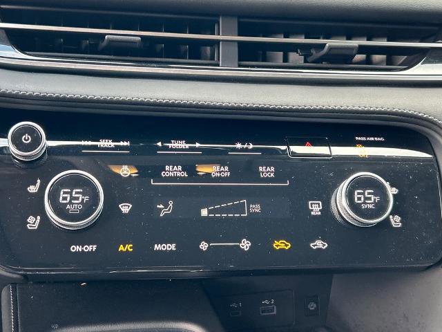 Used 2023 INFINITI QX60 Luxe w/ Vision Package image 19