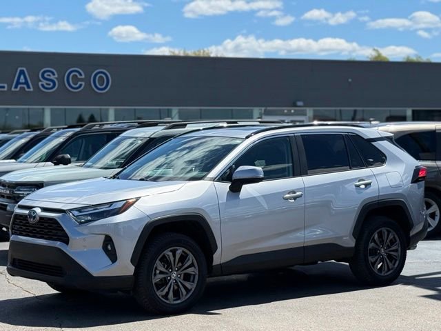 Used 2024 Toyota RAV4 XLE Premium w/ Weather Package AWD/4WD image 29