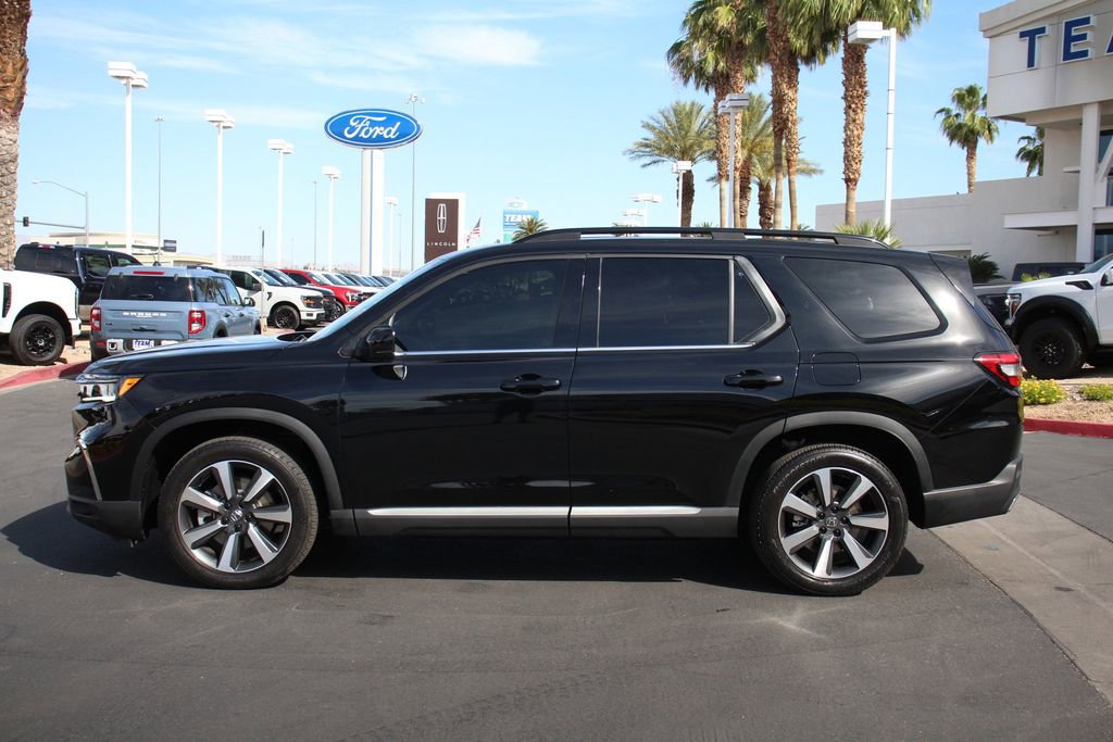 Used 2023 Honda Pilot Elite image 4