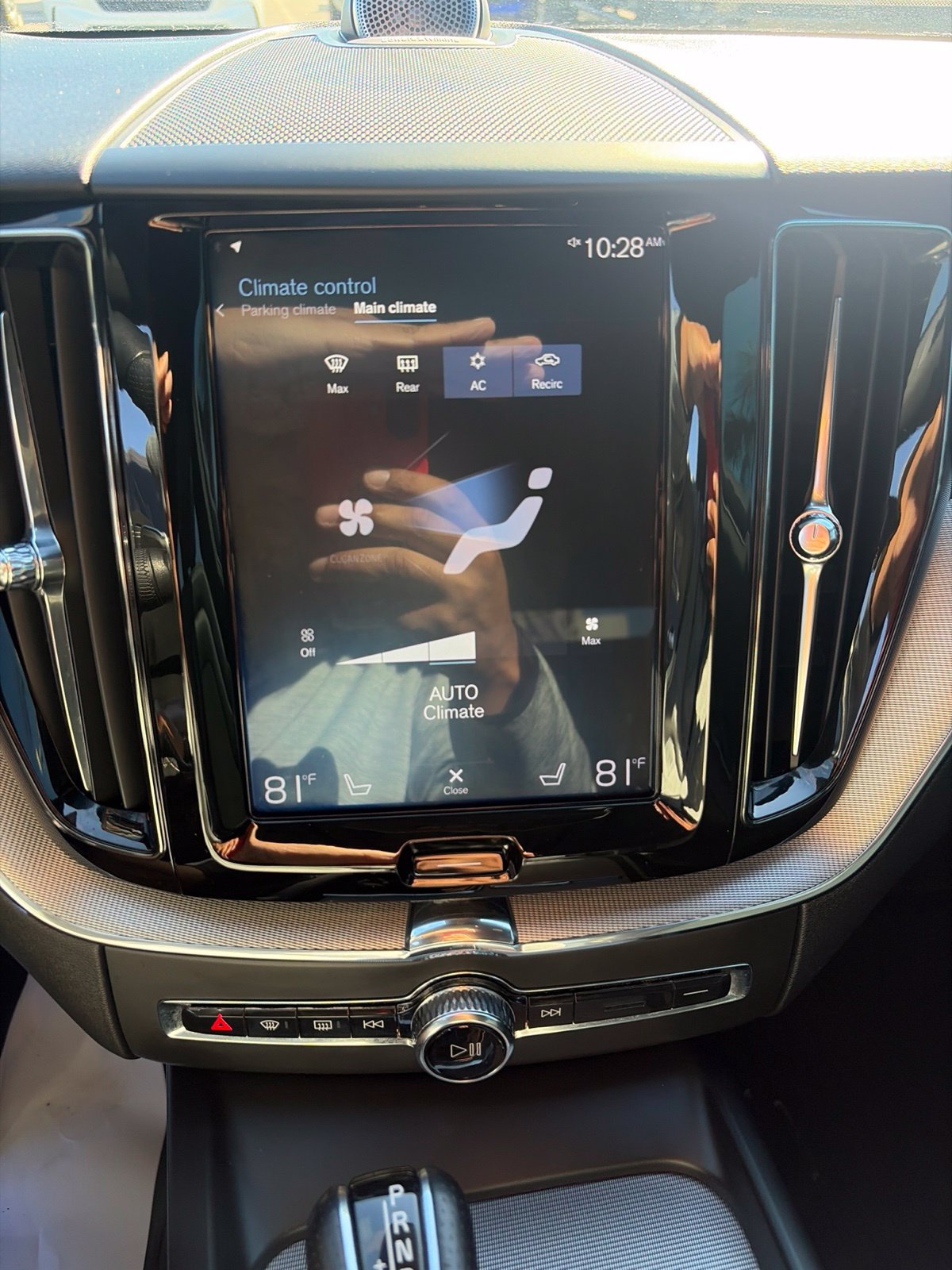 Used 2019 Volvo XC60 T6 R-Design w/ Protection Package Premier AWD/4WD image 27
