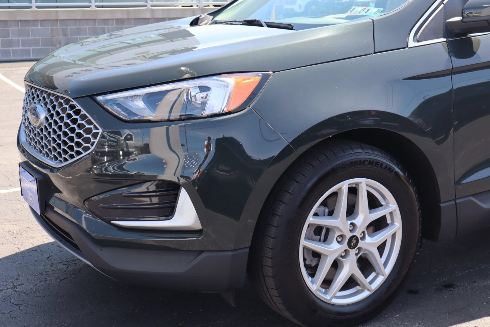 Certified 2024 Ford Edge SEL w/ Cargo Accessory Package AWD/4WD image 3