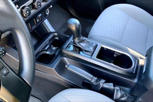 Used 2022 Toyota Tacoma SR w/ SR Convenience Package RWD image 16