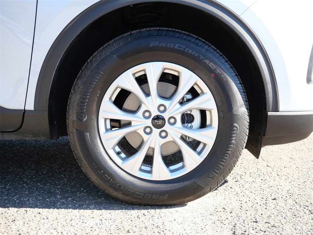 Certified 2025 Ford Escape Active w/ Cold Weather Package image 7