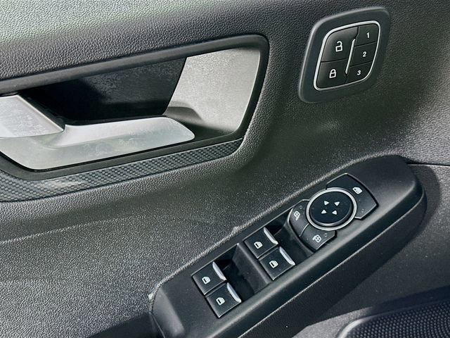 Certified 2023 Ford Escape ST-Line Select w/ Tech Pack #2 image 25