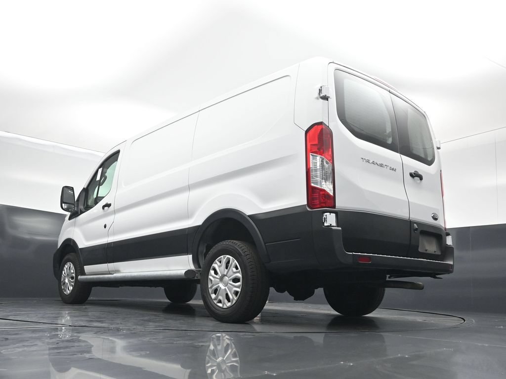 Certified 2025 Ford Transit 250 Low Roof w/ Exterior Upgrade Package RWD image 45