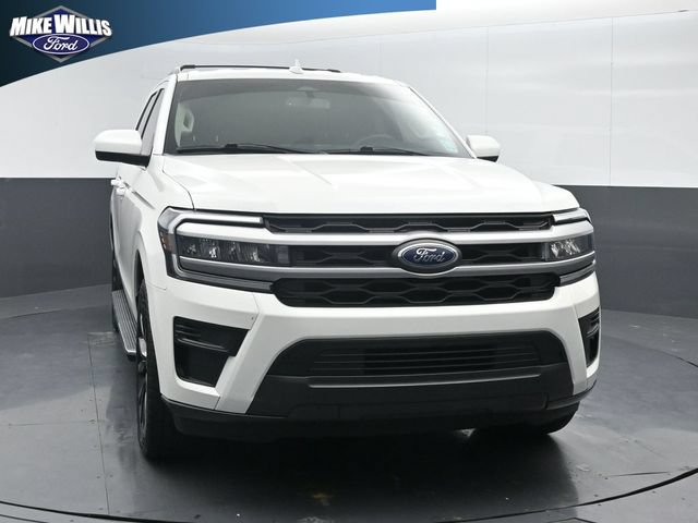 Certified 2022 Ford Expedition XLT RWD image 2