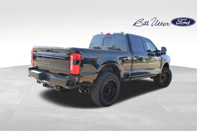 Certified 2025 Ford F250 Platinum w/ FX4 Off-Road Package image 5