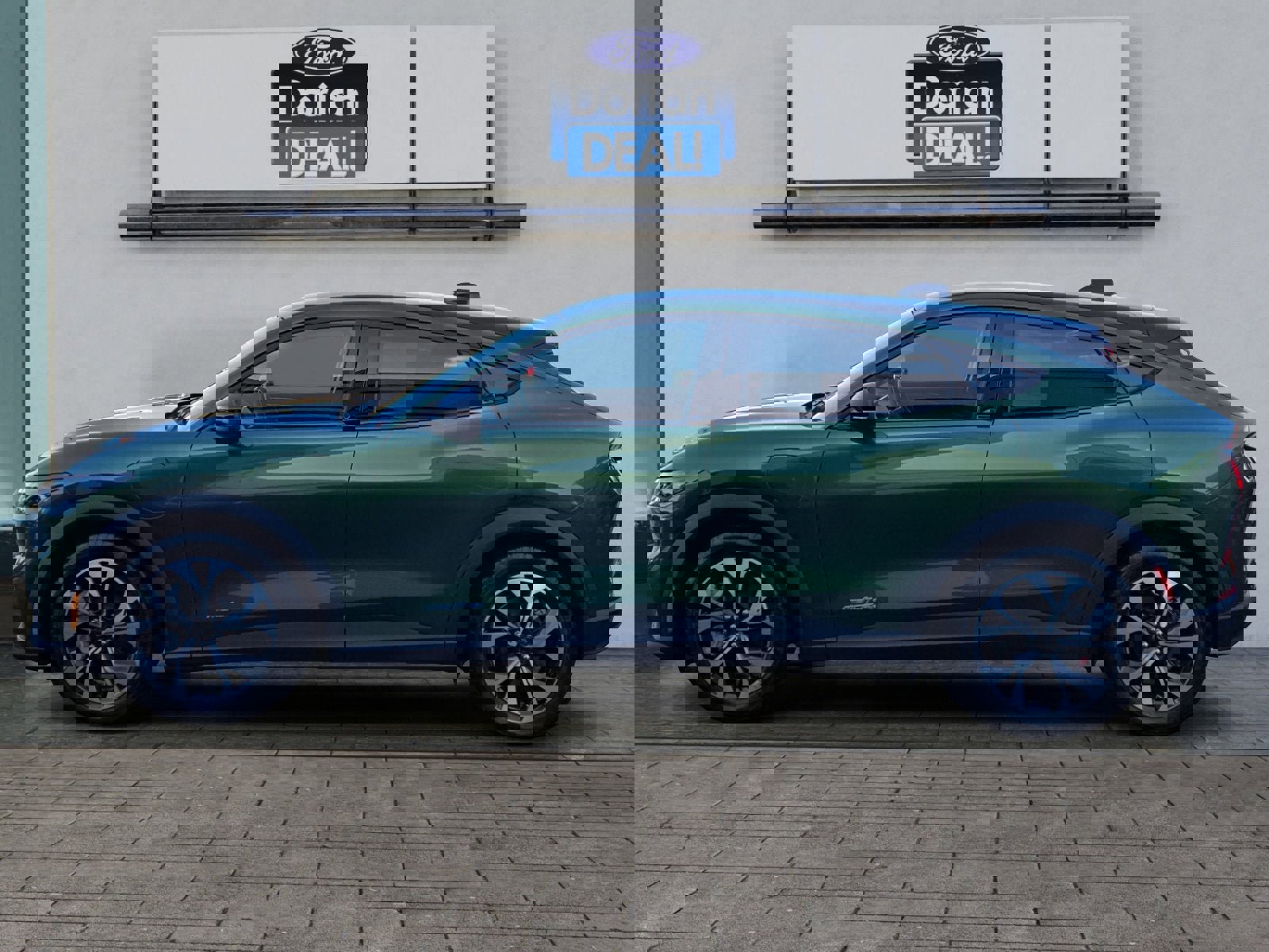 Certified 2025 Ford Mustang Mach-E Select w/ Comfort Package Lite video 2