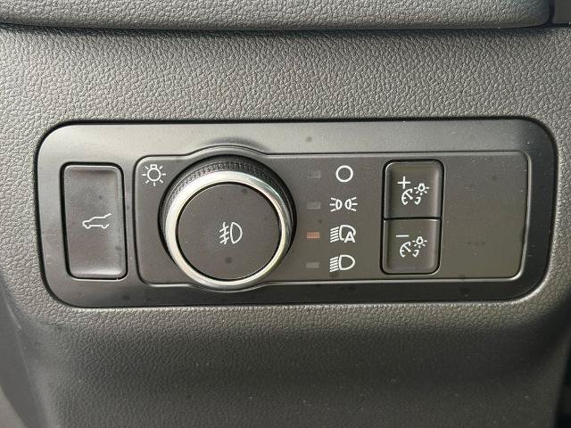 Certified 2023 Ford Escape Platinum AWD/4WD image 22