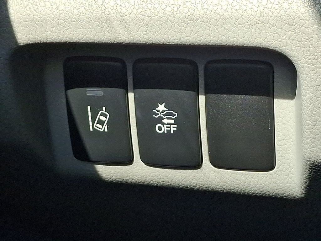 Used 2018 Acura ILX FWD image 24