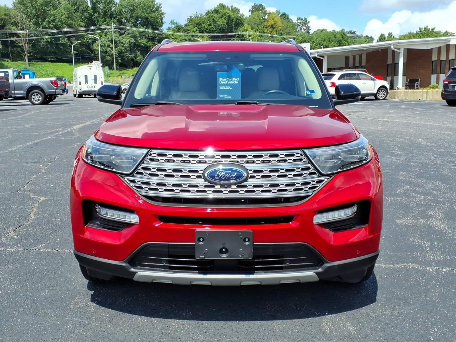 Certified 2021 Ford Explorer Limited w/ Equipment Group 301A AWD/4WD image 2