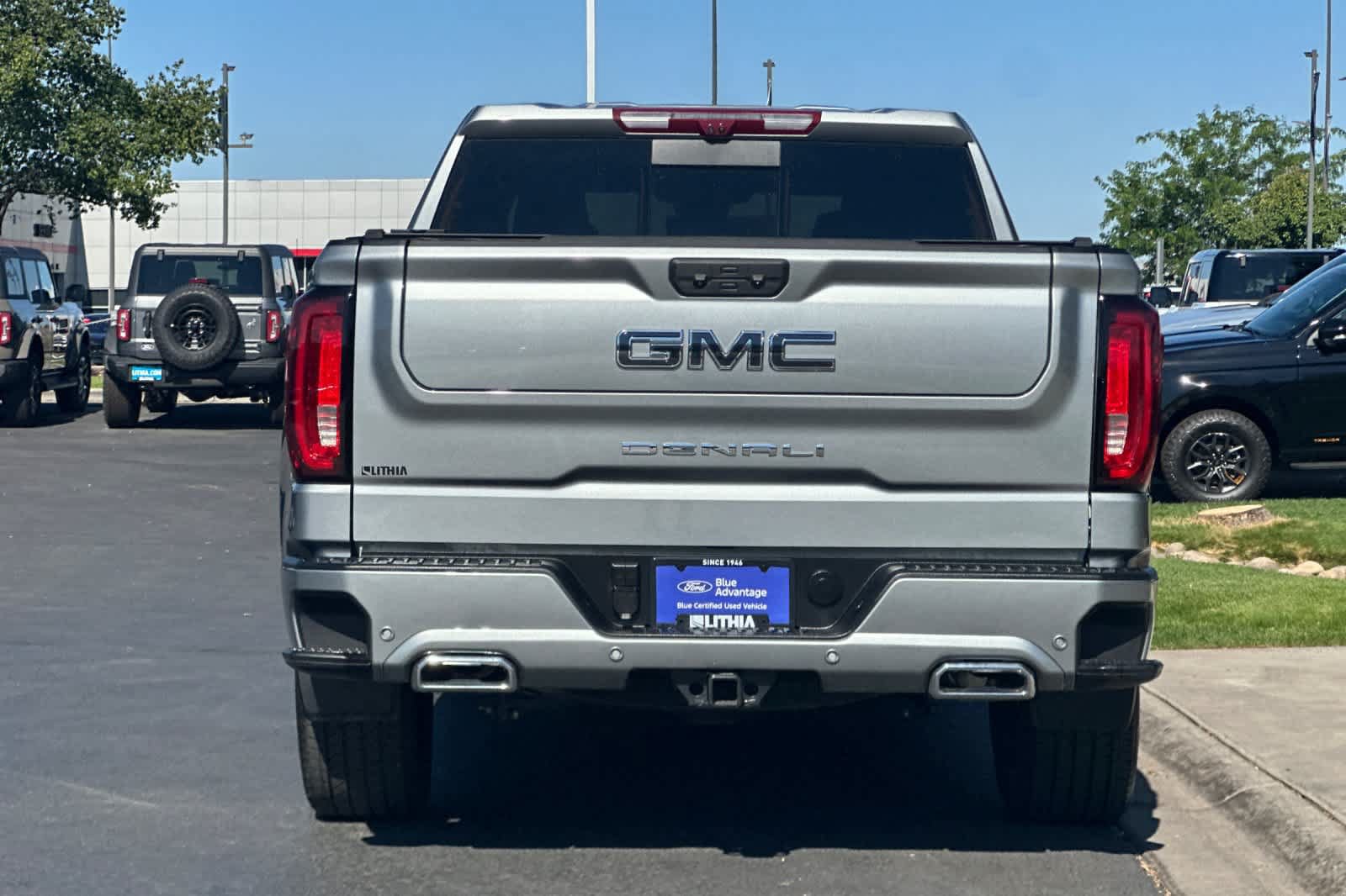 Used 2025 GMC Sierra 1500 Denali Ultimate AWD/4WD image 7