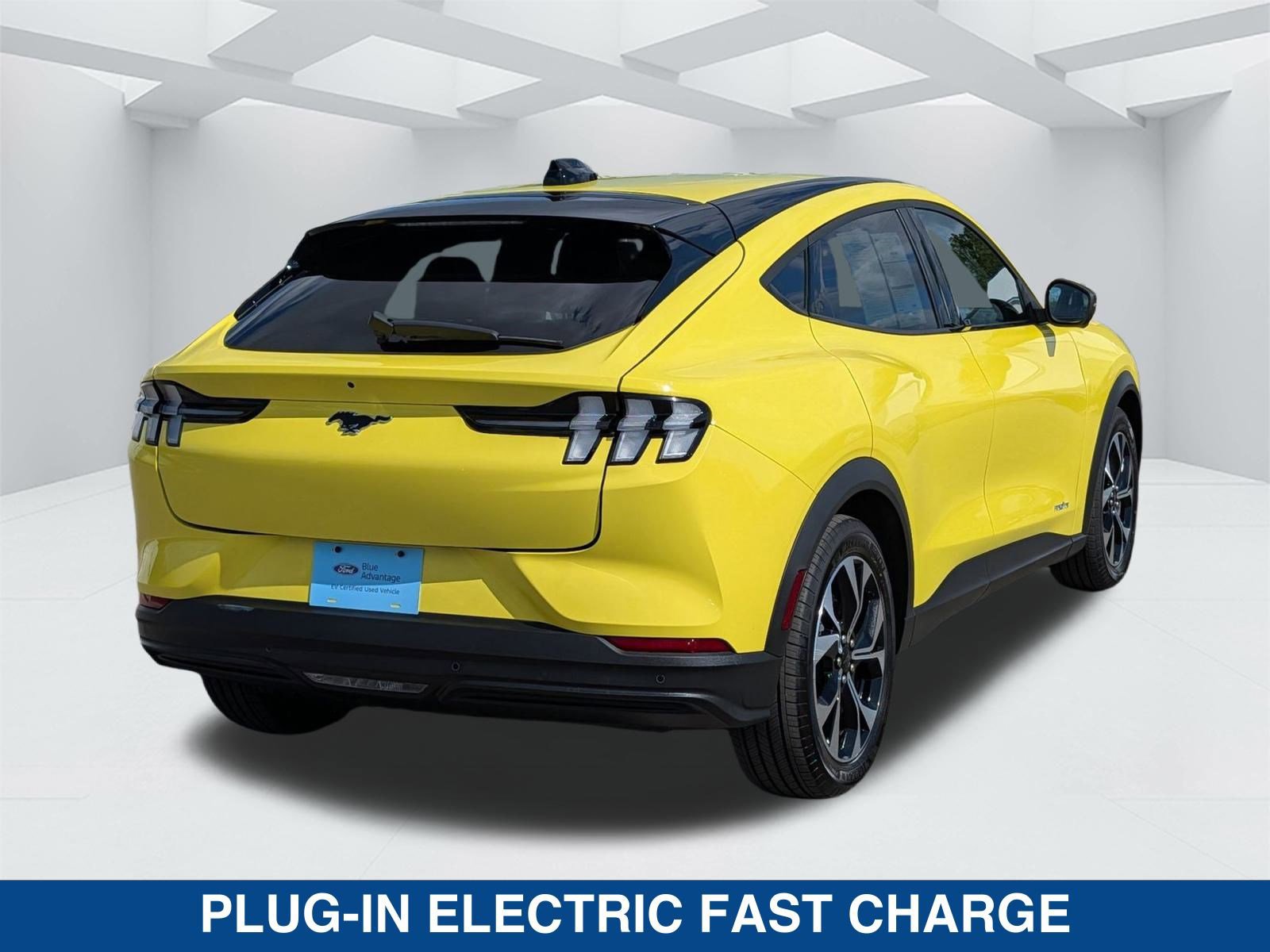 Certified 2025 Ford Mustang Mach-E Select image 4