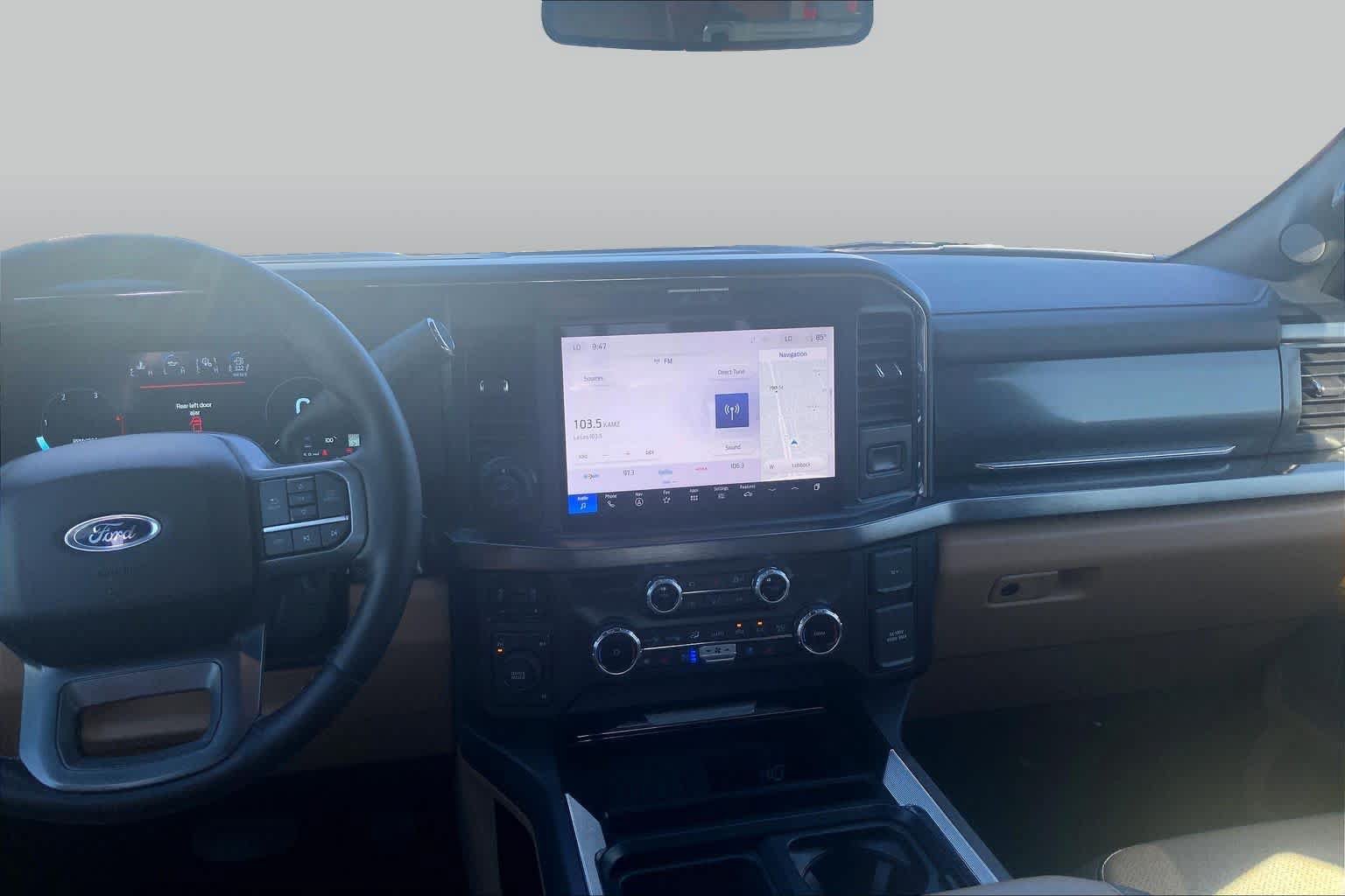 Certified 2025 Ford F450 Lariat w/ Lariat Ultimate Package AWD/4WD image 7