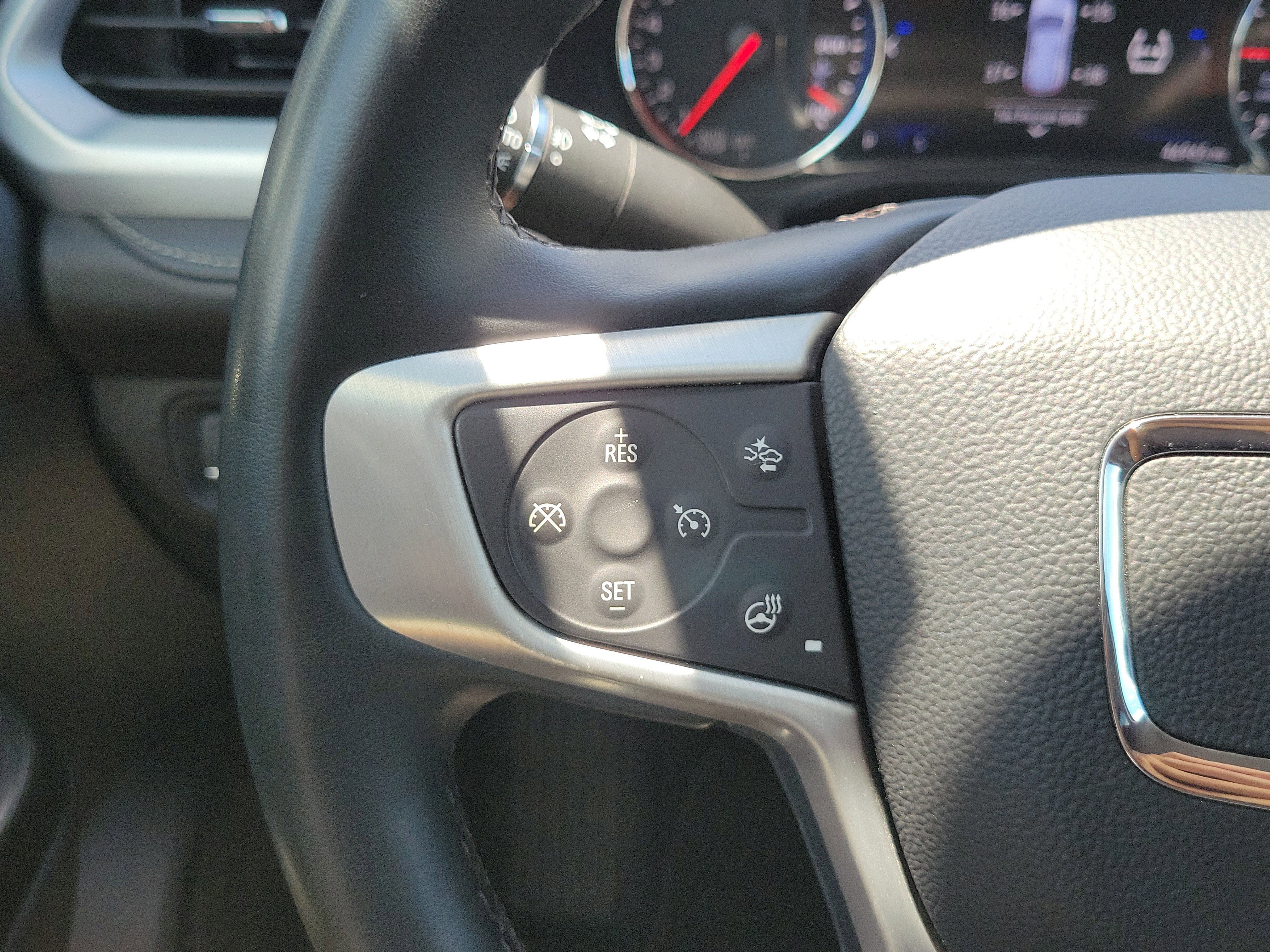 Used 2023 GMC Acadia SLT w/ Elevation Edition FWD image 26
