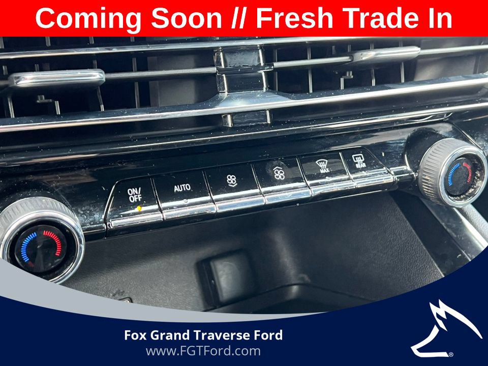 Used 2026 Chevrolet Traverse LT AWD/4WD image 25