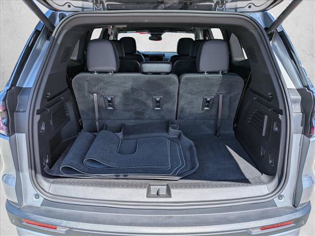 Used 2024 GMC Acadia Elevation FWD image 7