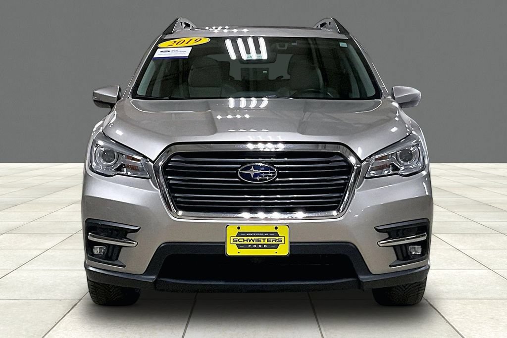 Used 2019 Subaru Ascent Limited w/ Popular Package #2 AWD/4WD image 3
