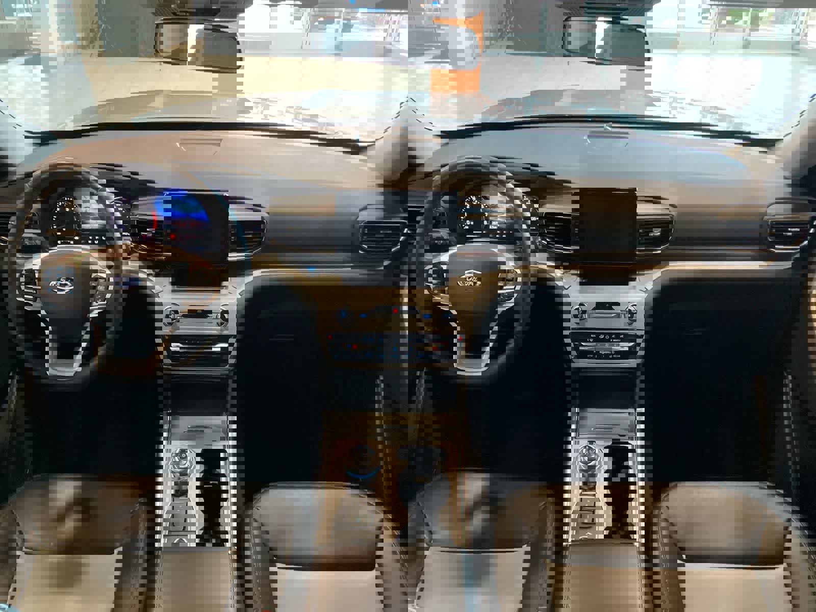 Certified 2023 Ford Explorer XLT w/ Equipment Group 202A image 23