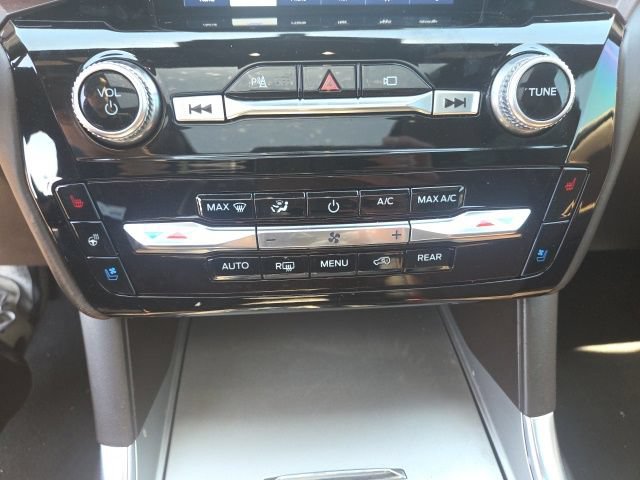 Certified 2023 Ford Explorer King Ranch w/ Technology Package AWD/4WD image 24