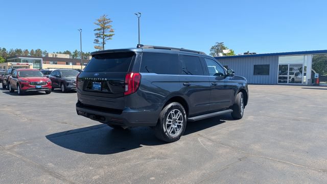 Certified 2025 Ford Expedition Active RWD image 7