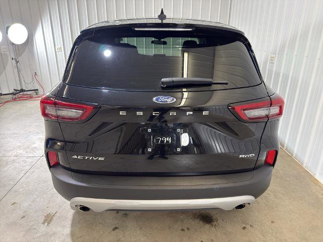 Certified 2025 Ford Escape Active w/ Cold Weather Package AWD/4WD image 30