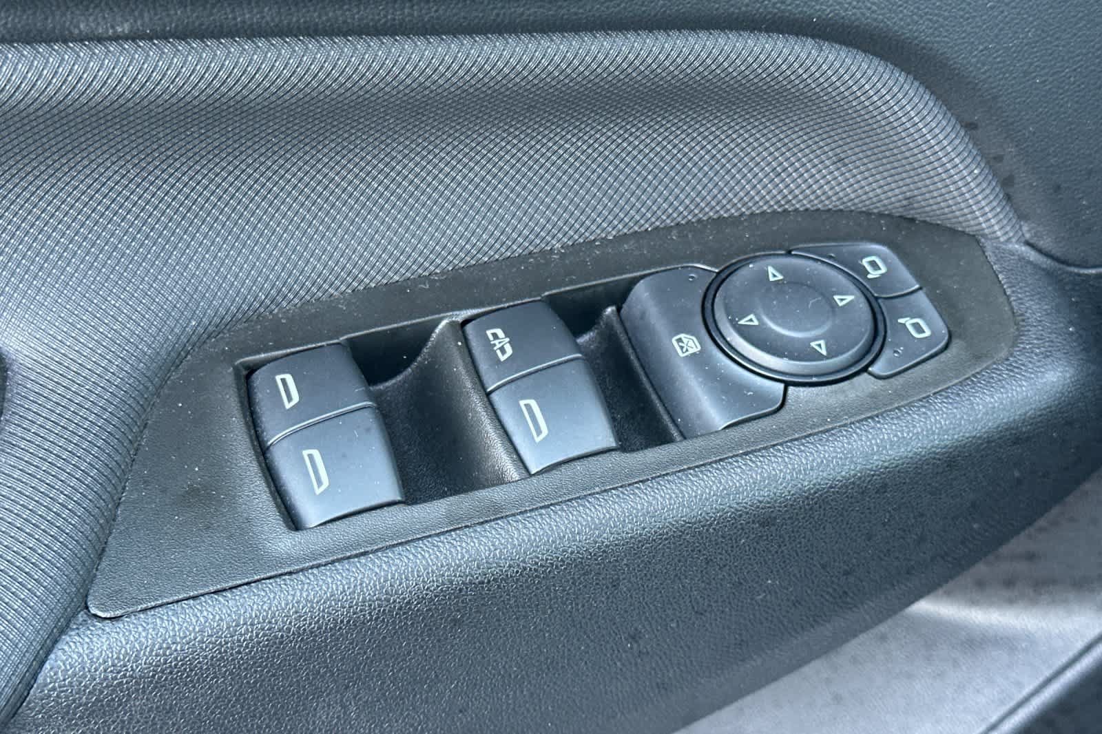 Used 2024 Chevrolet Equinox RS FWD image 14