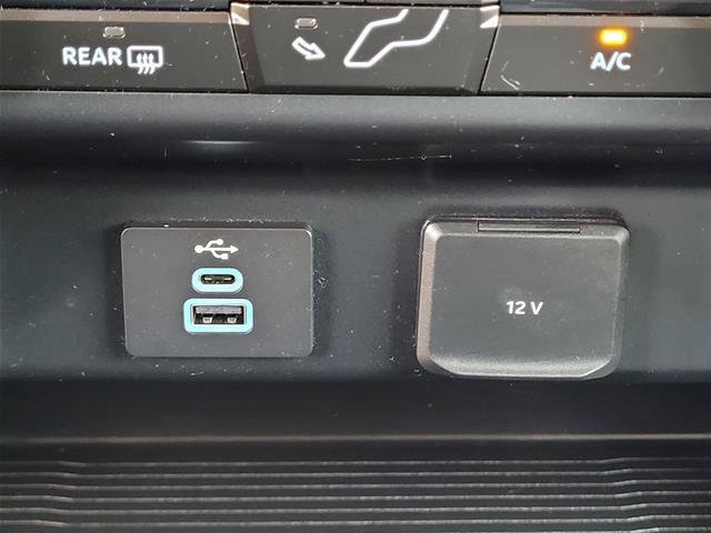 Certified 2024 Ford F250 XL w/ STX Appearance Package AWD/4WD image 16