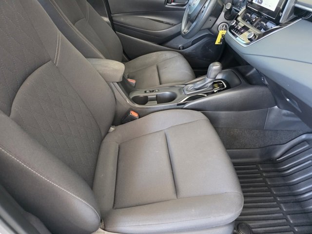Used 2024 Toyota Corolla LE image 9