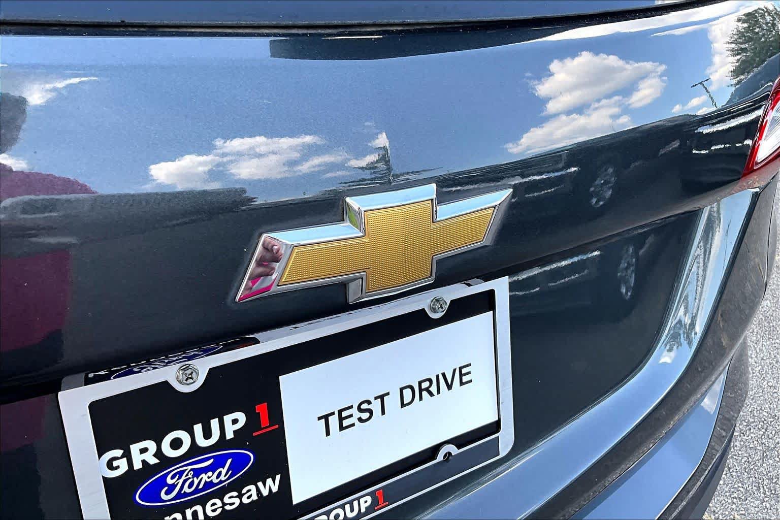 Used 2021 Chevrolet Equinox LS w/ LS Convenience Package FWD image 30