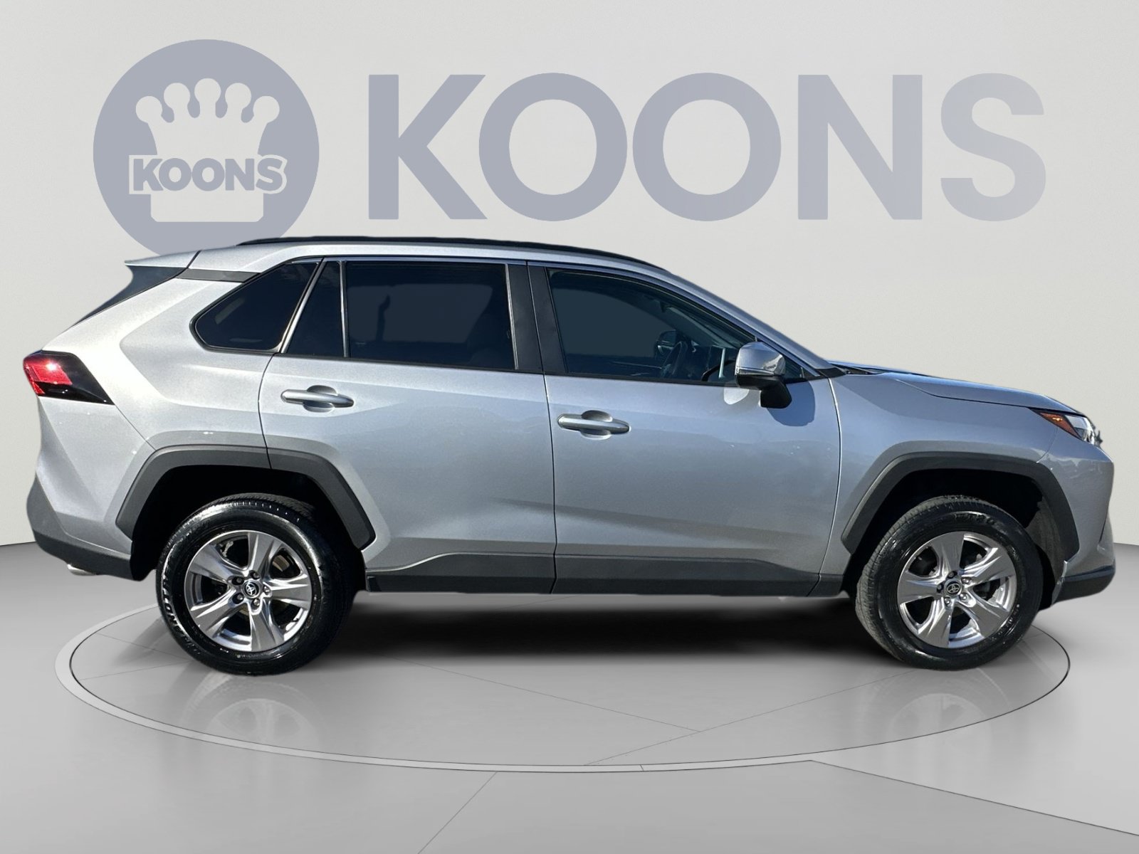 Used 2023 Toyota RAV4 XLE w/ Convenience Package AWD/4WD image 17