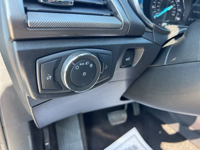 Certified 2020 Ford Fusion SE image 9