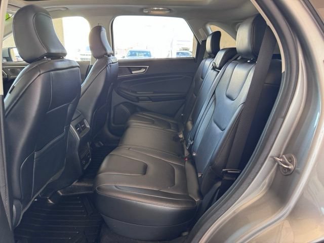 Certified 2022 Ford Edge Titanium AWD/4WD image 12