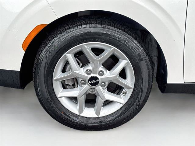 Used 2022 Kia Soul LX w/ Technology Package FWD image 30