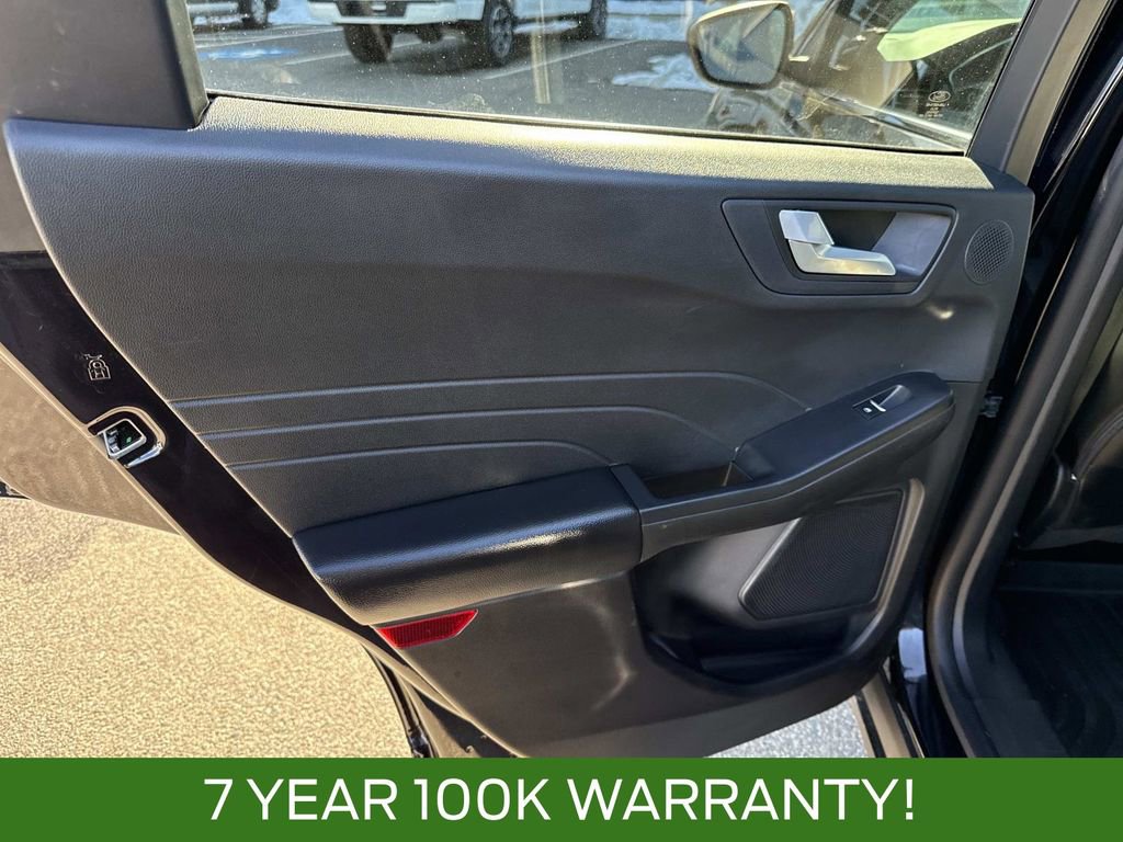 Certified 2023 Ford Escape Platinum w/ Premium Technology Package image 15