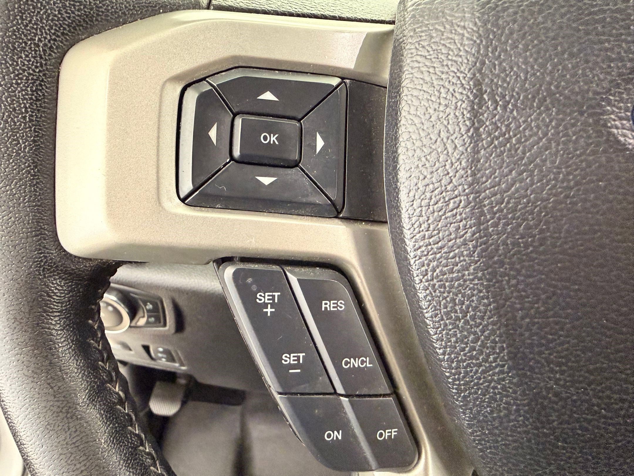 Certified 2020 Ford F250 Lariat w/ Lariat Ultimate Package image 16