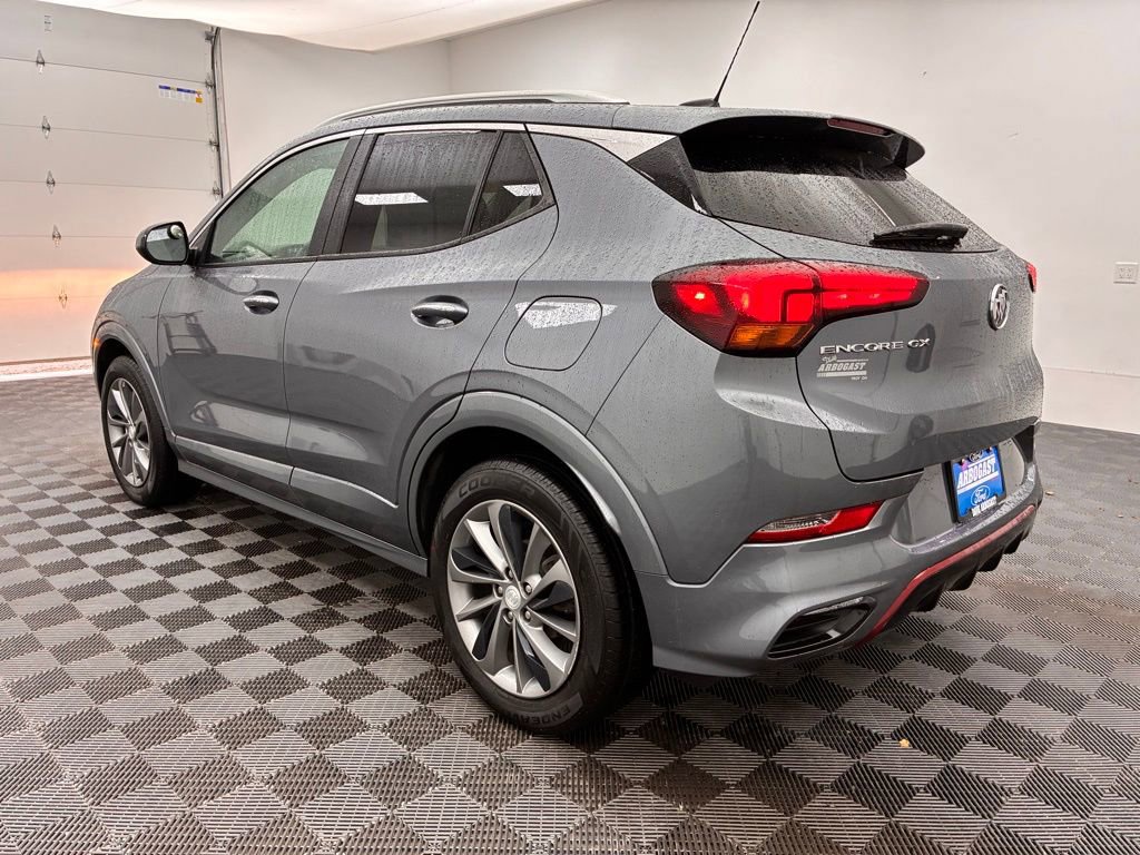 Used 2022 Buick Encore GX Preferred w/ Sport Touring Package image 6