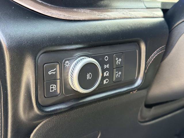 Certified 2022 Ford Explorer Platinum w/ Technology Package AWD/4WD image 24