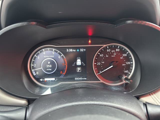 Used 2020 Nissan Versa SV image 27