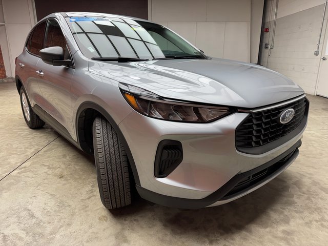 Certified 2024 Ford Escape Active image 7