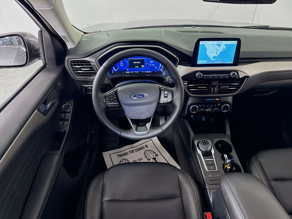 Certified 2022 Ford Escape SEL w/ Technology Package FWD image 3