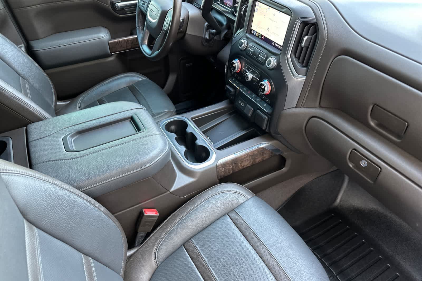 Used 2020 GMC Sierra 1500 Denali w/ Denali Premium Package AWD/4WD image 15
