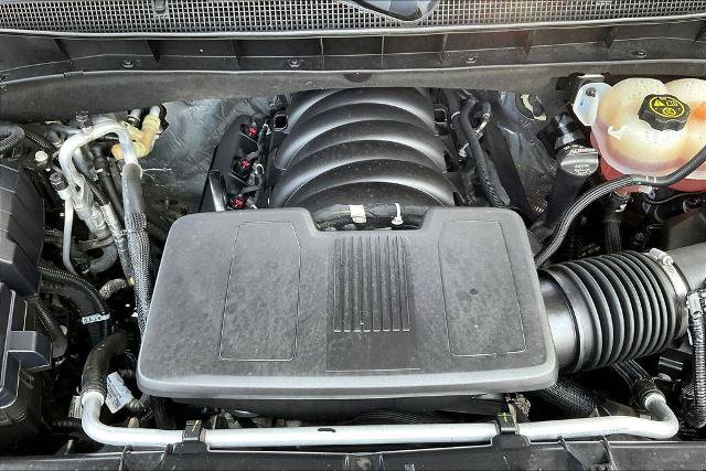 Used 2023 Chevrolet Suburban High Country RWD image 47