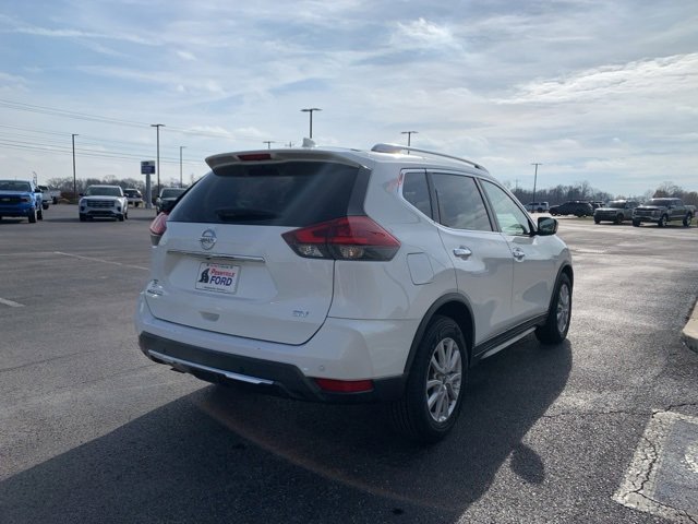Used 2019 Nissan Rogue SV image 5